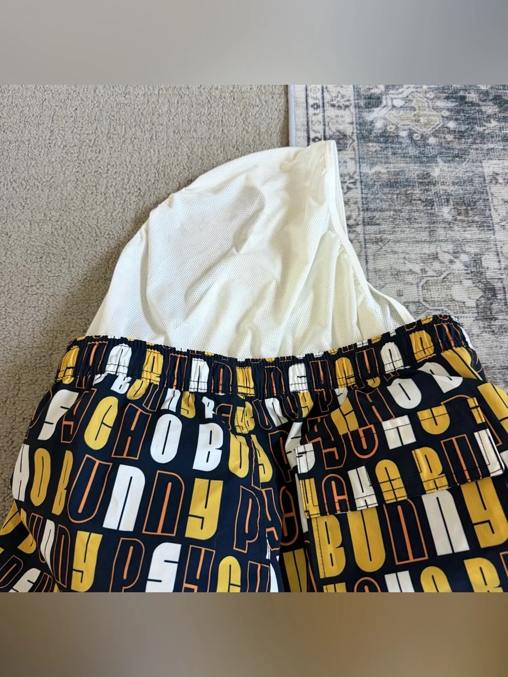 Psycho Bunny Men’s Swim Trunks Lined Shorts Sz S Spellout 5” Inseam Blue Yellow